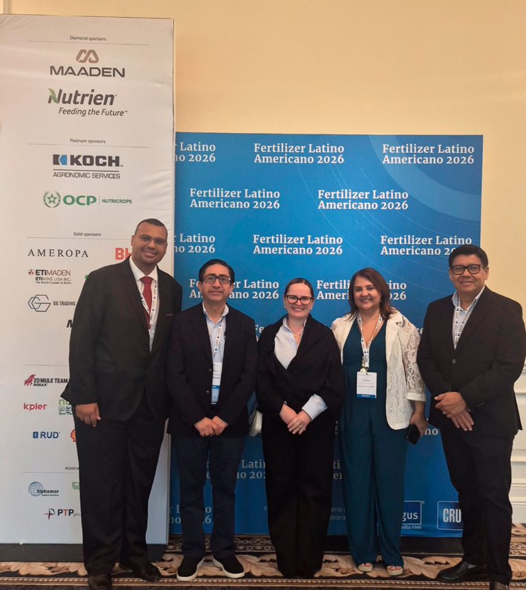 Representantes de Grupo Enlasa presentes en Fertilizer Latino Americano 2026